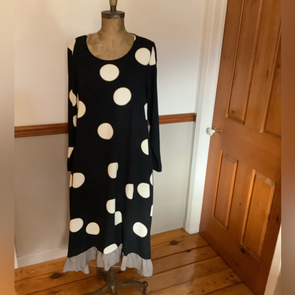 Black Maxi dress with Polka Dot Long Sleeve NWT
